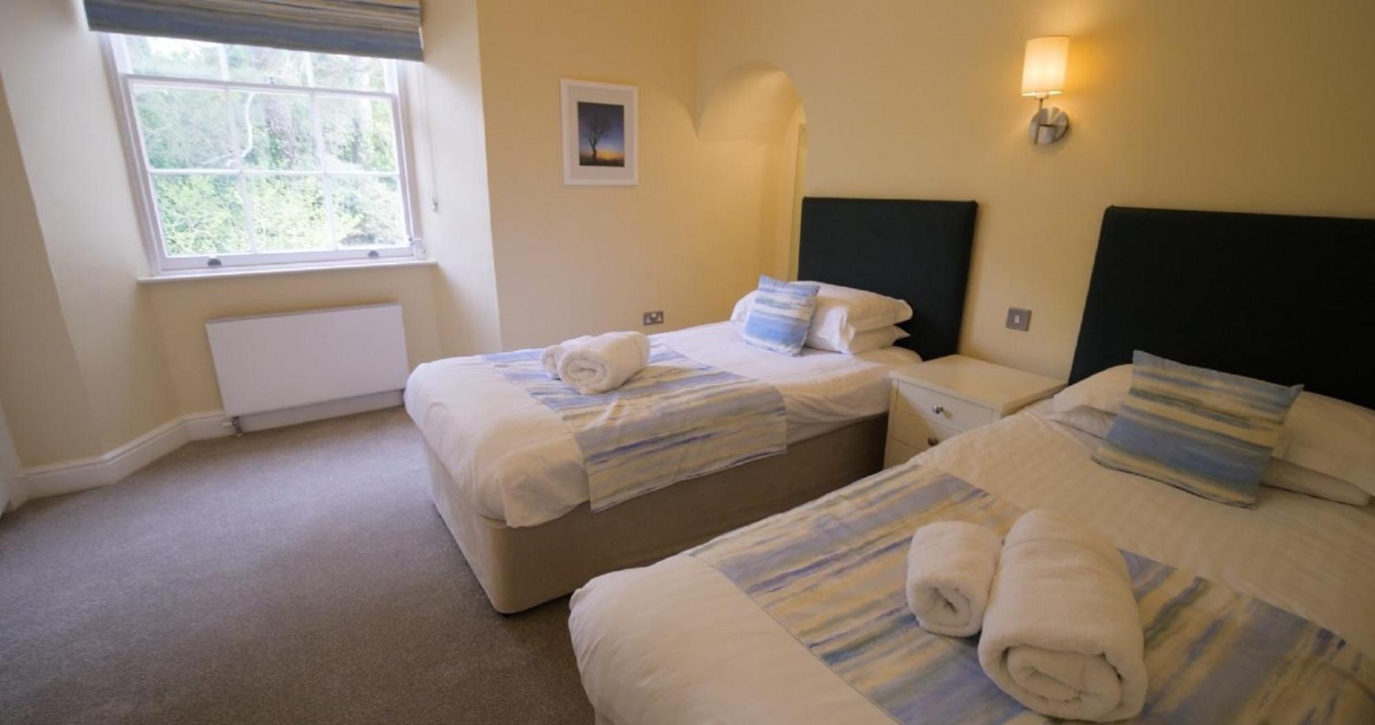 The Osborne Apartments Torquay Room photo